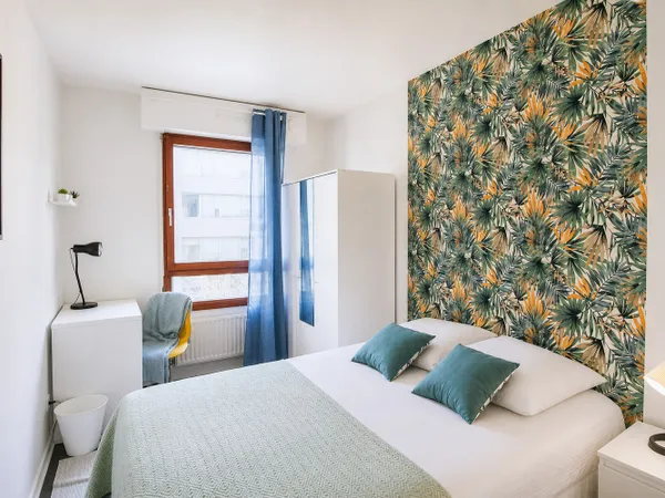 Belle chambre chaleureuse