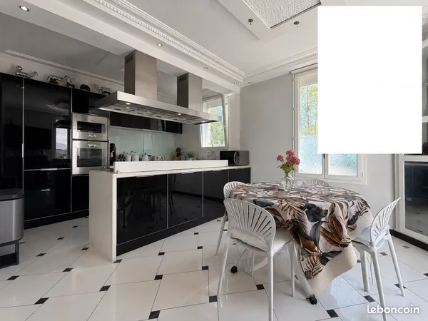 Appartement 5 pièces 61 m²
