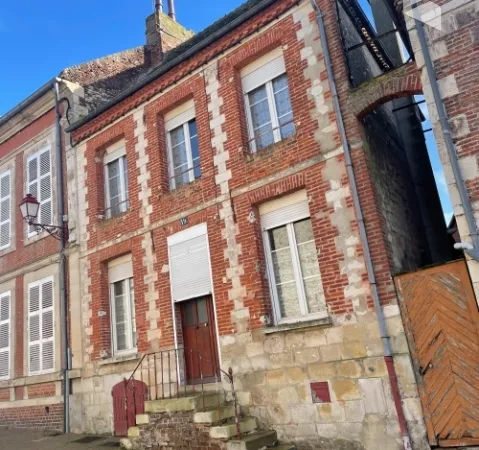 Maison 6 pièces 65 m²
