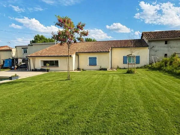 Maison 5 pièces 224 m²