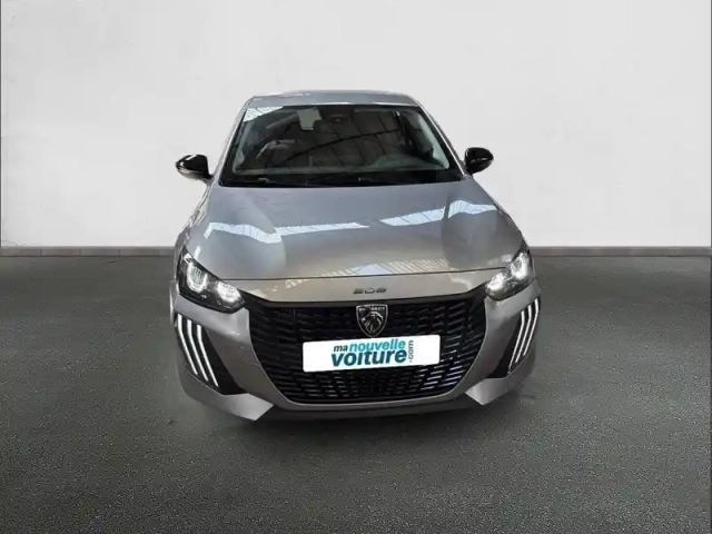 Peugeot 208 hybrid 110 e-dcs6 — photo 2