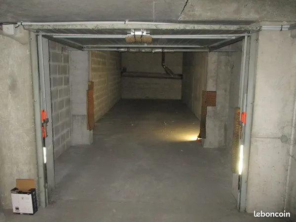 Garage a louer 32m²