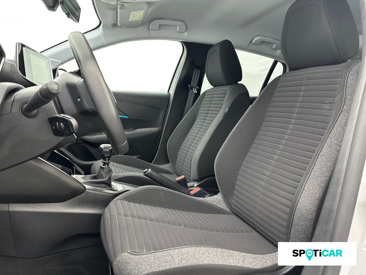 Peugeot 208 1.2 puretech 100ch s&s style 118g — photo 9