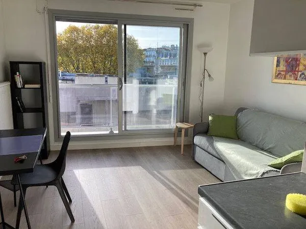 Studio 1 pièce 18 m²