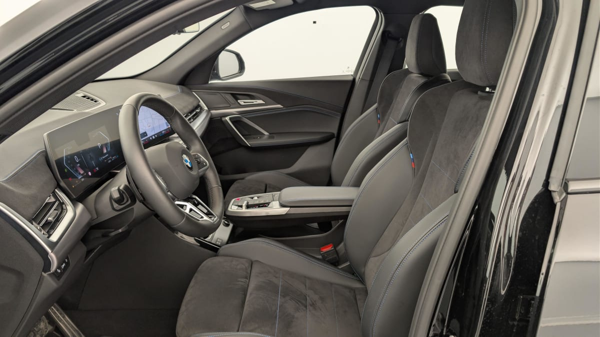 BMW X2 — photo 16