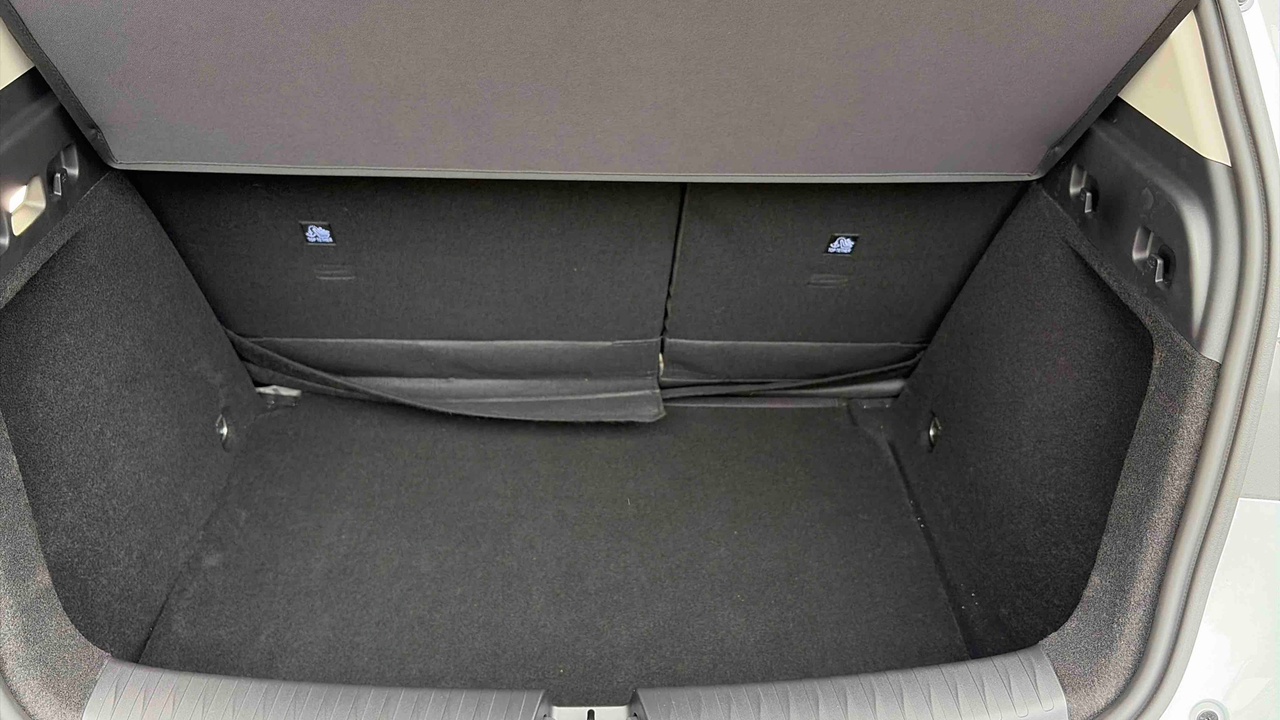 BYD Dolphin G 1.5 DM-i PHEV 212 ch — photo 13