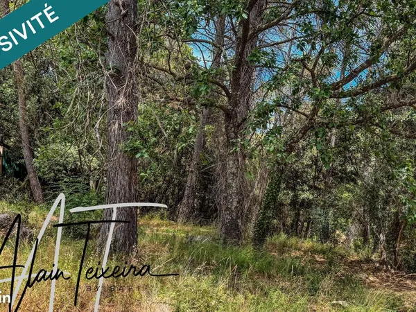 Terrain 1882 m² LORGUES