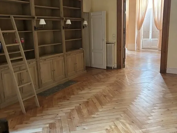 Appartement 2 pièces 115 m²