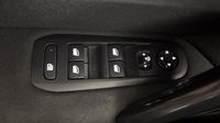 Peugeot 308 1.2 PureTech 130ch E6.c S&S Style EAT8 — photo 26