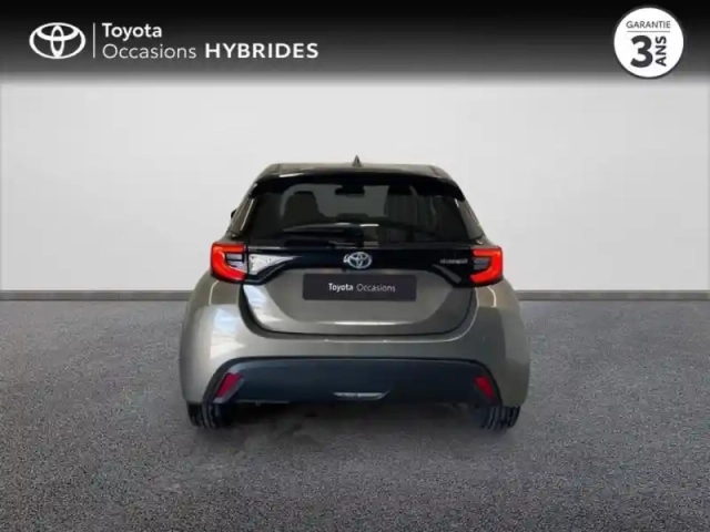 Toyota Yaris 116h design 5p my21 — photo 4