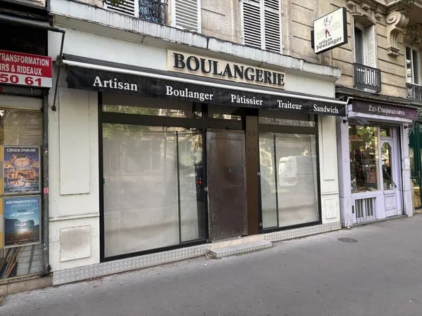 Local commercial 2 pièces 133 m²