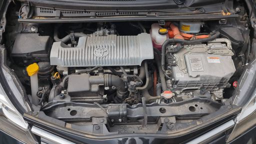 Toyota Yaris 1.5 VVT-i 100h E-CVT - Dynamic Business – 2017 – 106499 km – Hybride essence – Boîte Automatique — photo 20