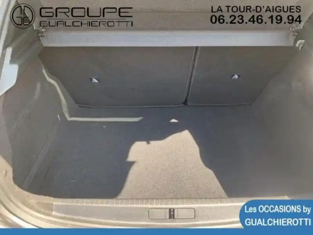 Peugeot 208 1.2 puretech 100ch s&amp;s style — photo 6