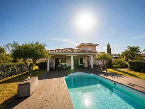 Maison 7 pièces 170 m²