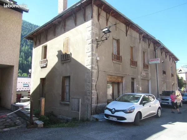 Maison 7 pièces 126 m²