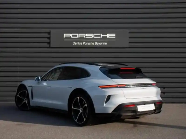 Porsche Taycan cross turismo 952ch turbo s — photo 3