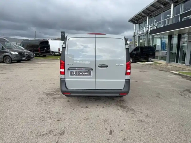 Mercedes Vito fourgon 114 cdi long bvm6 rwd — photo 31