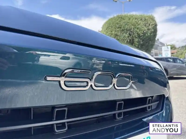 Fiat 600 t-gen 3 1.2 hybrid 145ch edct6 — photo 60
