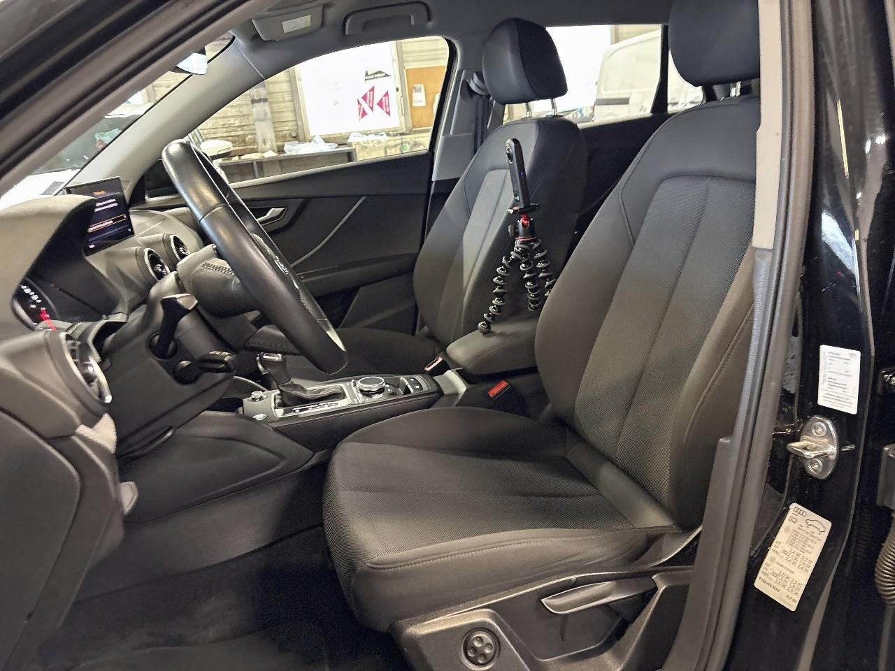 Audi Q2 35 tfsi 150 s tronic 7 design — photo 11