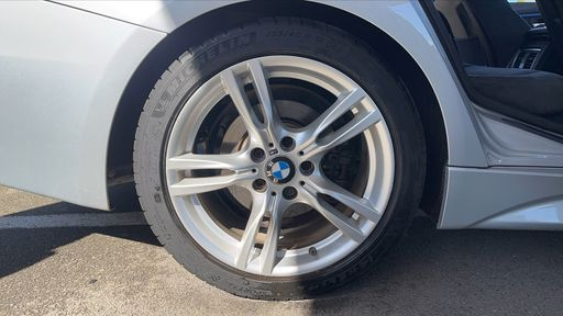 BMW Serie 3 330e 252 Plug in Hybrid BVA8 - M Sport – 2016 – 77189 km – Hybride rechargeable – Boîte Automatique — photo 41