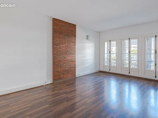 Bureaux 60 m² MARSEILLE