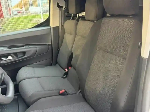 Fiat Doblo fg m diesel 130ch automatique — photo 12