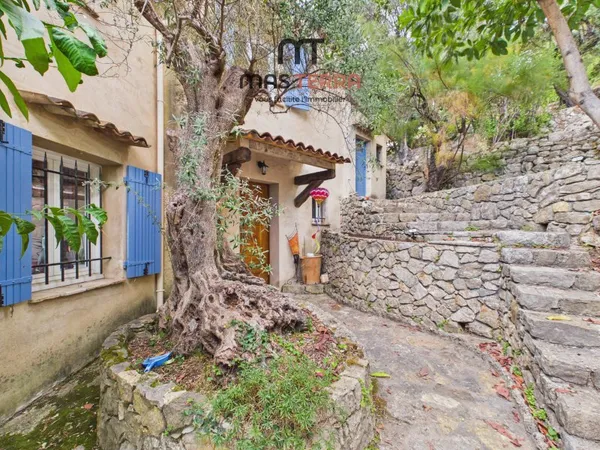 Maison 5 pièces 145 m²
