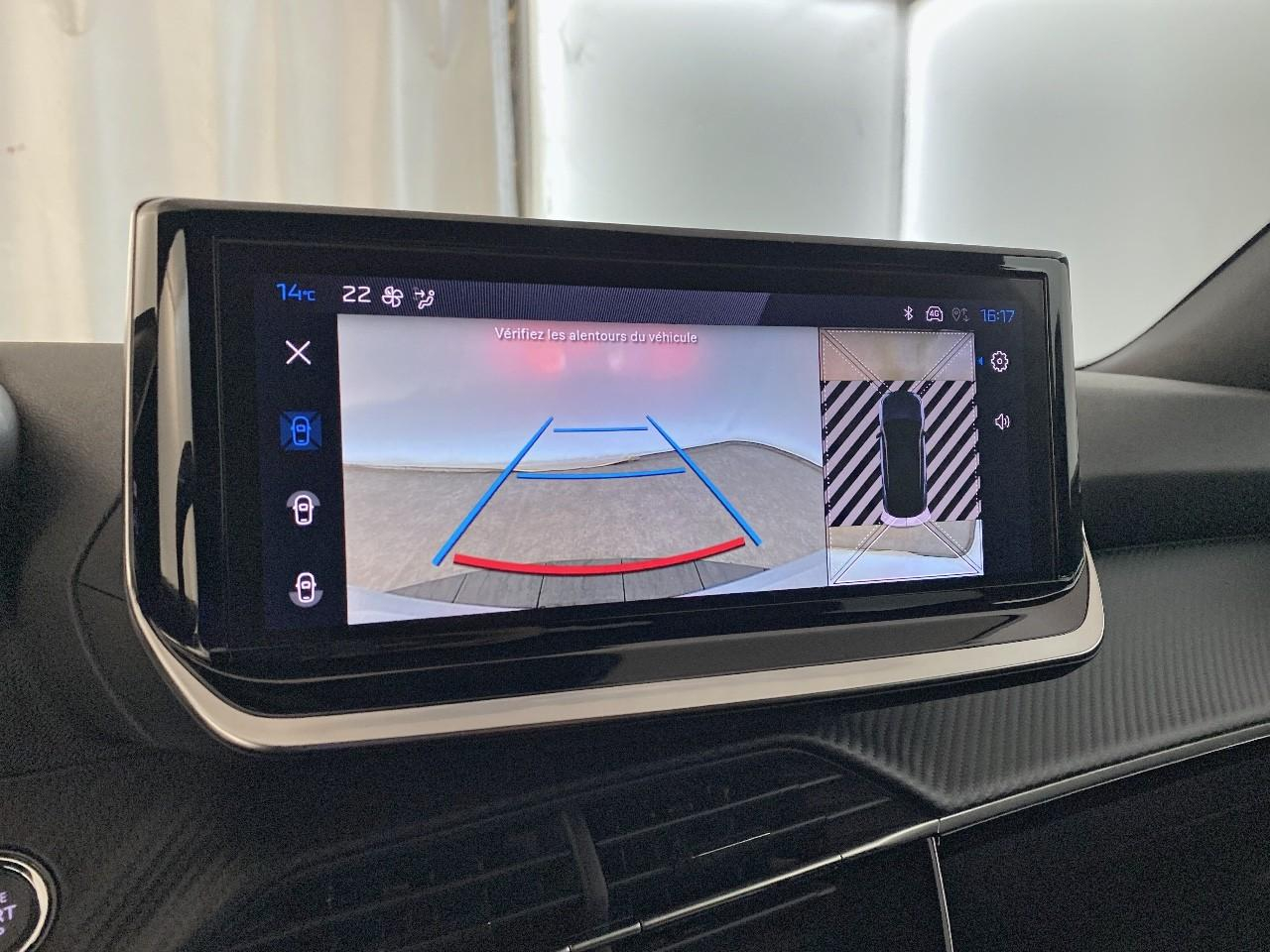 Peugeot 2008 hybrid 145 ch e-dcs6 allure — photo 17