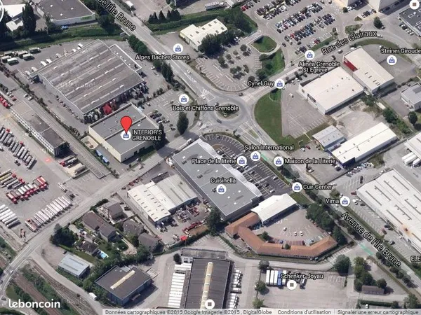 Local commercial 750 m²