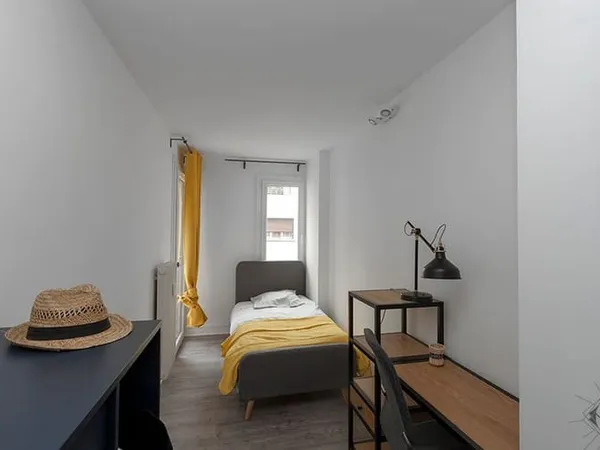 Appartement 1 pièce 9 m²