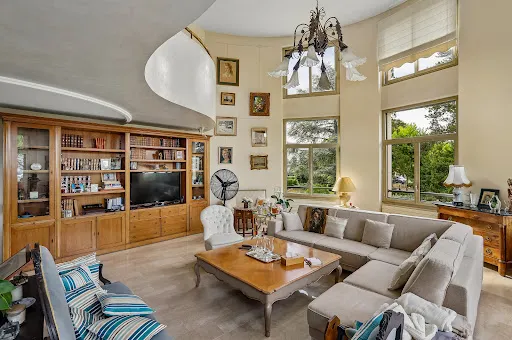 Appartement 6 pièces 197 m²