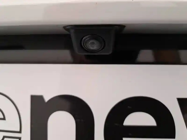 Renault Megane e-tech ev60 220 ch super charge — photo 13