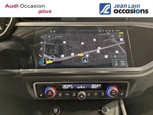Audi Q3 35 tfsi 150 ch s tronic 7 — photo 25