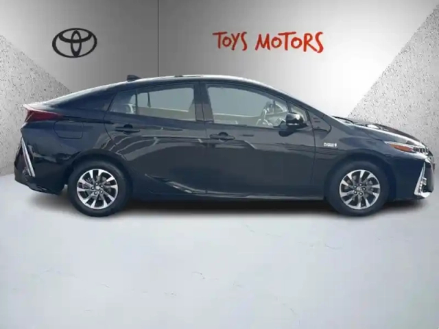 Toyota Prius hybrid rechargeable dynamic pack premium — photo 6