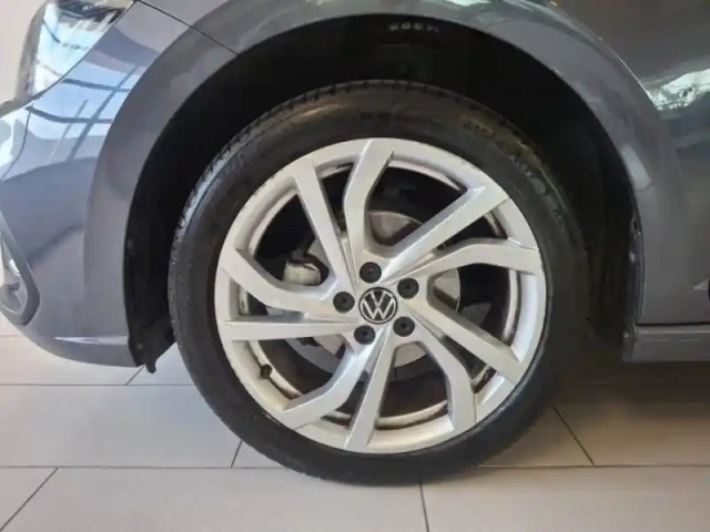 Volkswagen Polo 1.0 tsi 95ch style — photo 8