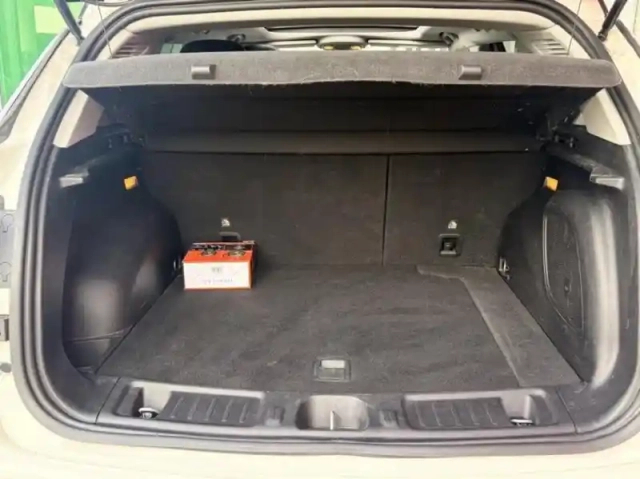 Jeep Compass 1.3 turbo t4 190ch phev 4xe limited at6 eawd — photo 7