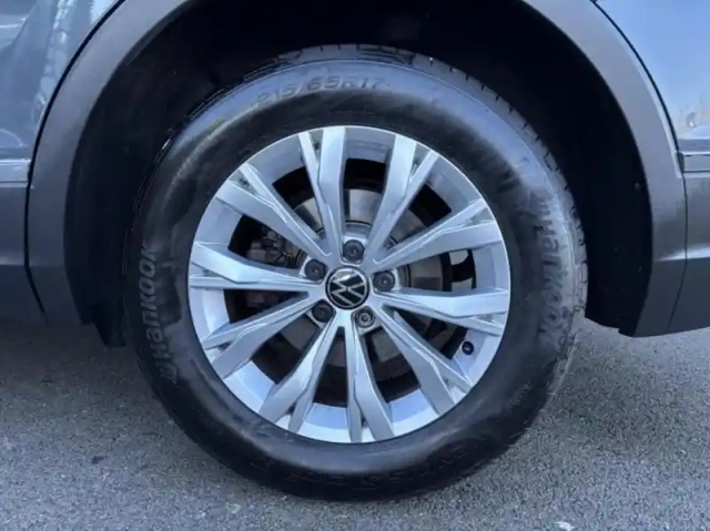 Volkswagen Tiguan 2.0 tdi 150ch life business dsg7 — photo 5