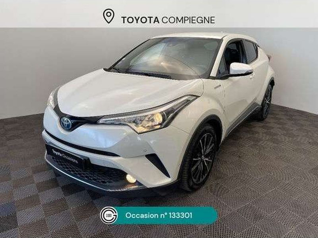 Toyota C-HR Toyota Toyota C-HR Distinctive .
