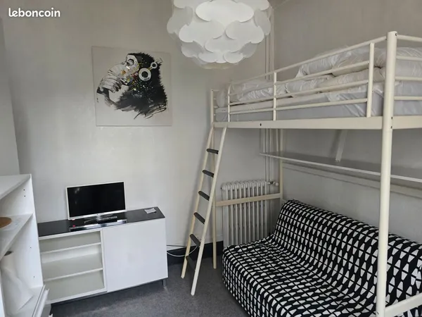 Studio meublé 17 m² à Vichy - Idéal étudiant - 320 charges comprises