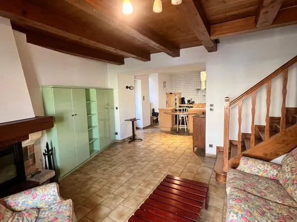 Appartement T5 en duplex - Centre de Luzech