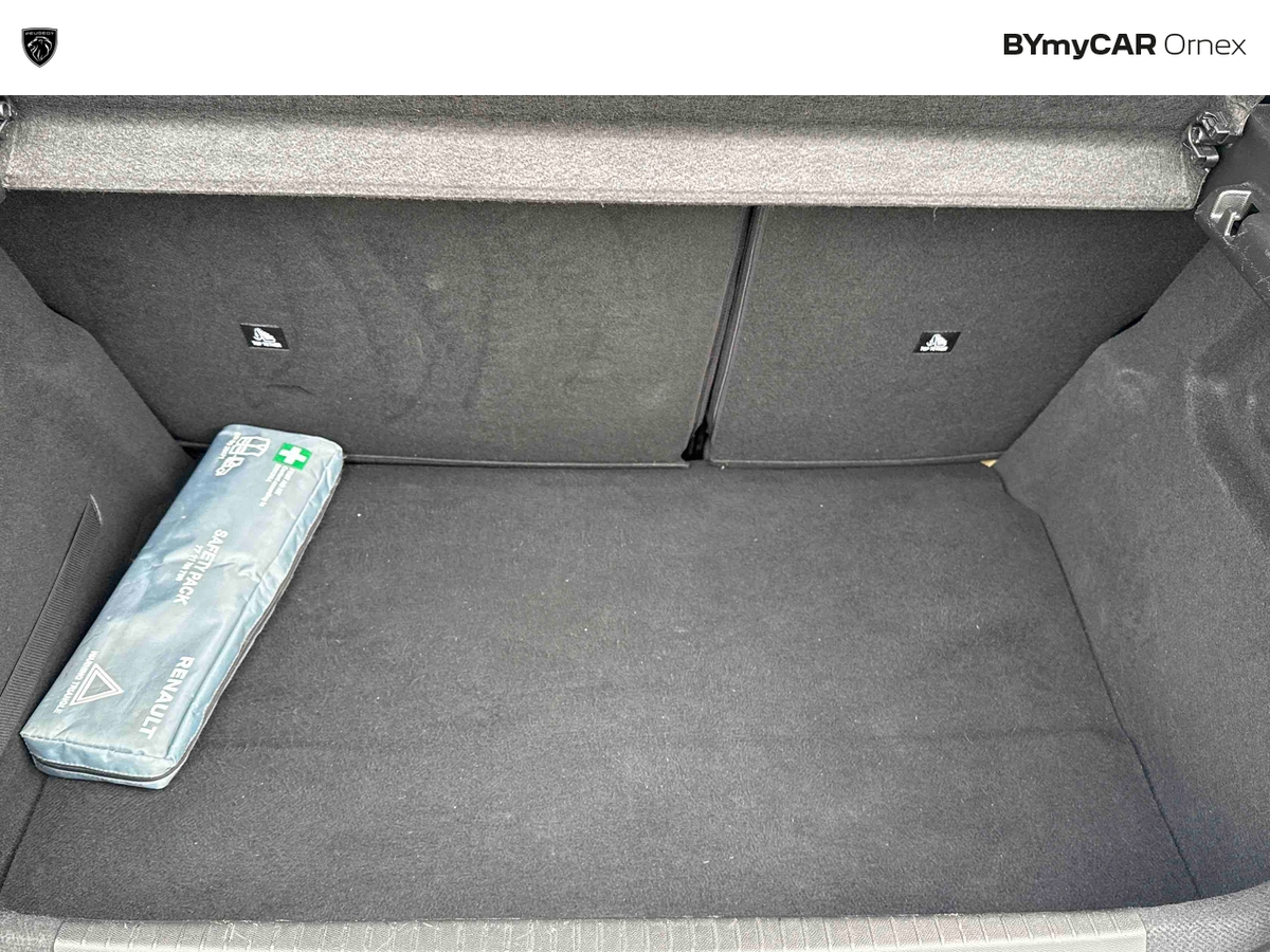 Peugeot 208 PureTech 100 S&amp;S BVM6 — photo 12