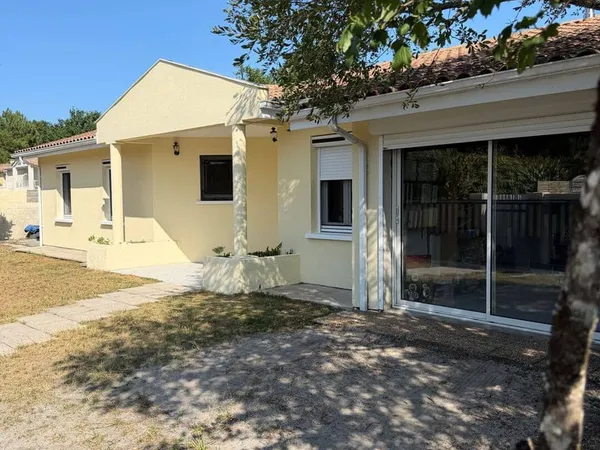Maison de plain-pied 6 pièces 150 m²
