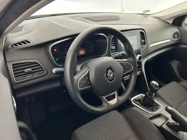 Renault Megane iv estate blue dci 115 — photo 19