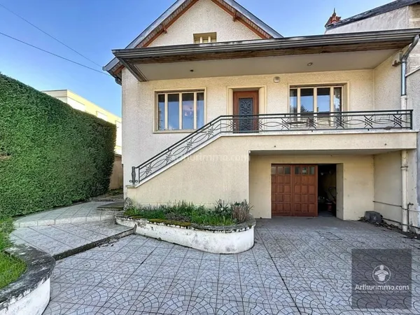 Maison 5 pièces 153 m²