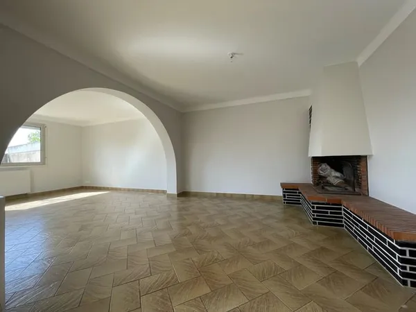3 chambres + bureau, sans travaux !