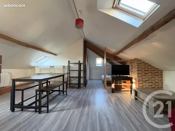Studio 1 pièce 16 m²