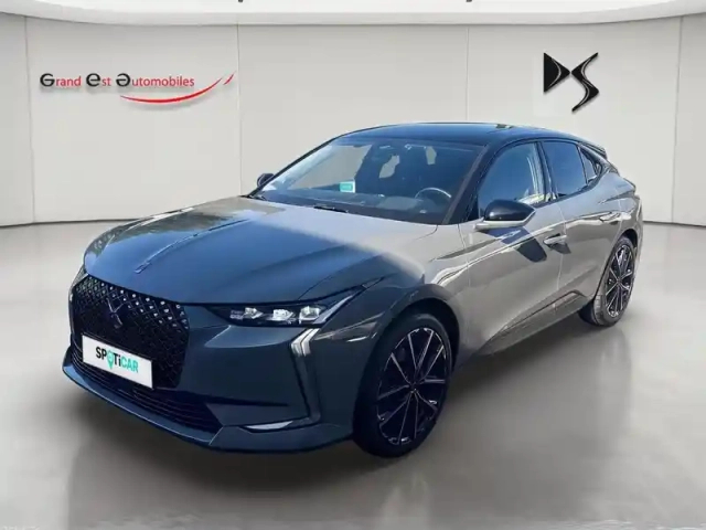 Ds Ds 4 e-tense 225ch la première