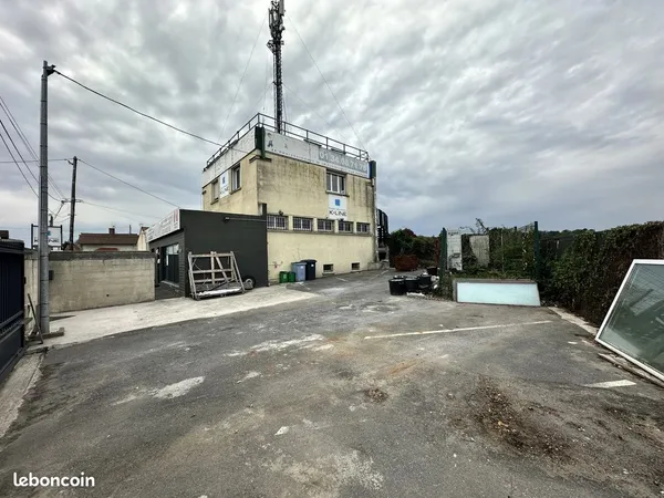 Immeuble 156 m²