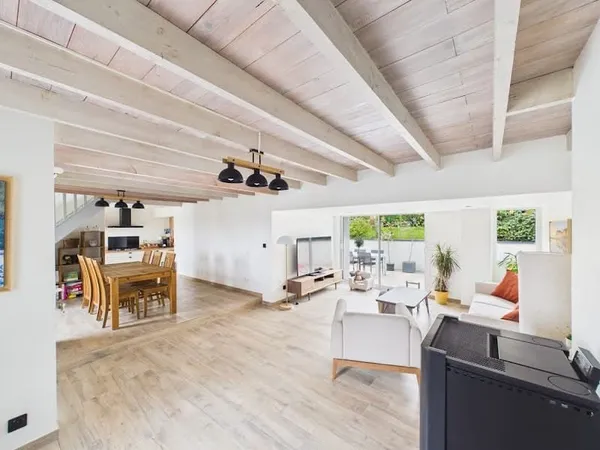 Maison 4 pièces 110 m²