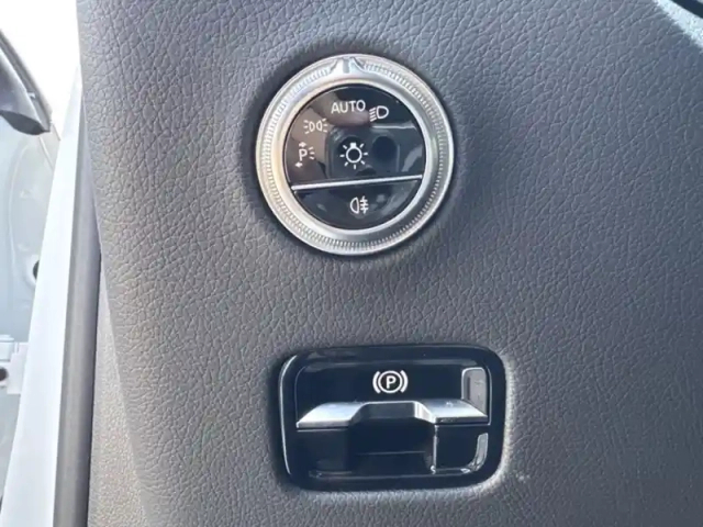 Mercedes Glc 300 e  hybrid eq 4matic am — photo 20